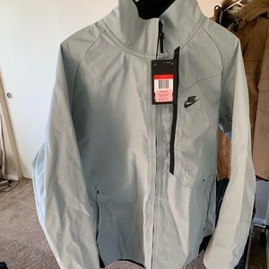 Nike Men’s Techpack Jacket